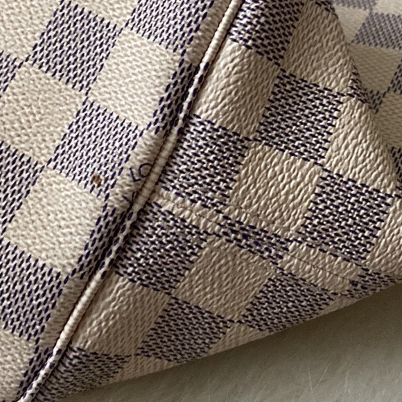 Louis Vuitton Damier Azur Neverfull MM - Picture 13 of 16